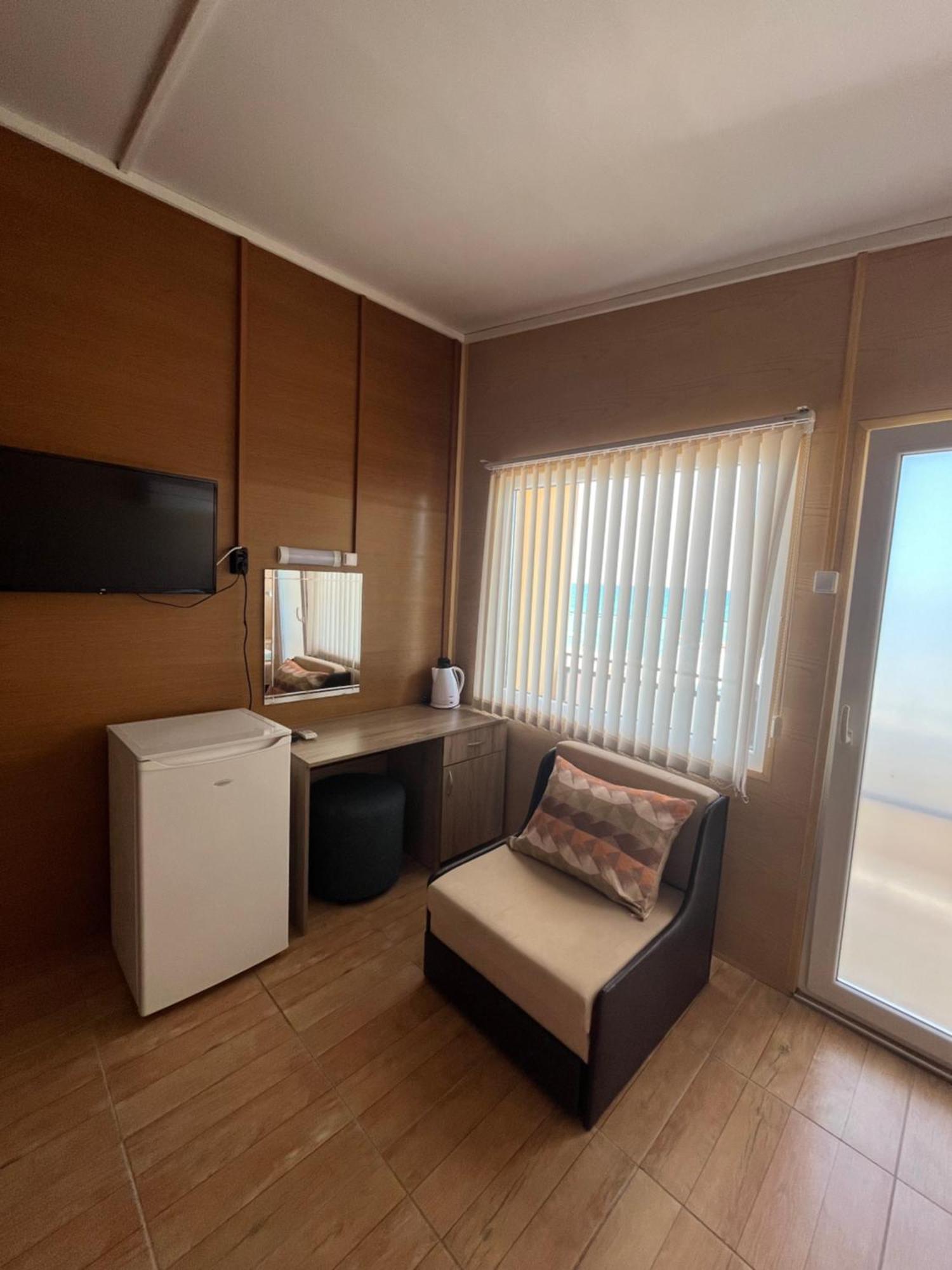 Family Hotel Globus Aranyhomok Kültér fotó